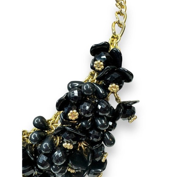 Talbots Black Acrylic Flower Cluster Goldtone Chunky Bib Necklace 18.5-21.5” - Picture 7 of 10
